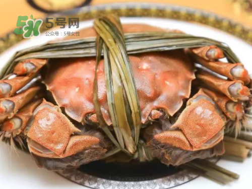 大閘蟹可以帶上飛機(jī)嗎？坐飛機(jī)可以帶大閘蟹嗎？