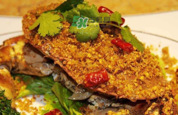 面包蟹和帝王蟹哪個好吃？面包蟹好吃還是帝王蟹好吃？