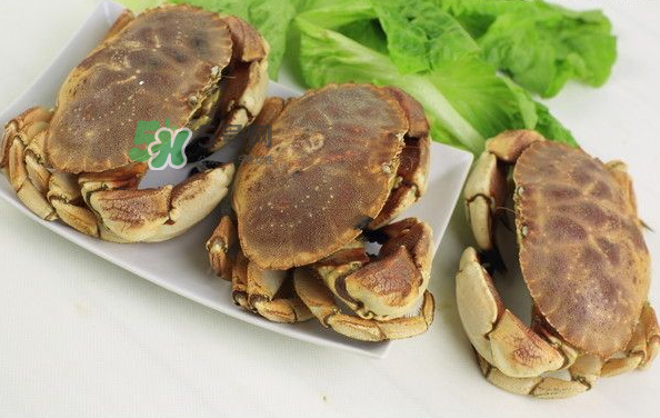 面包蟹和帝王蟹哪個好吃？面包蟹好吃還是帝王蟹好吃？