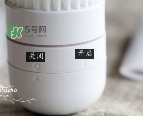 倩碧聲波潔面儀怎么充電？倩碧潔面儀充電燈不亮