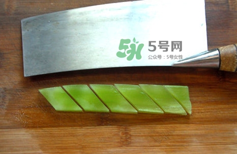 青筍怎么處理？青筍怎么切成菱形