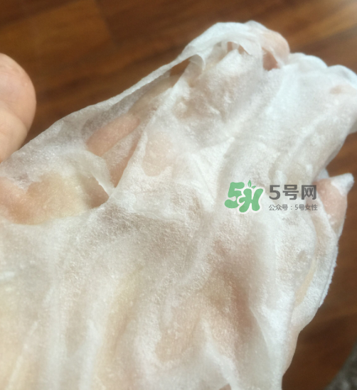 伊貝詩面膜怎么樣？伊貝詩面膜有熒光劑嗎？