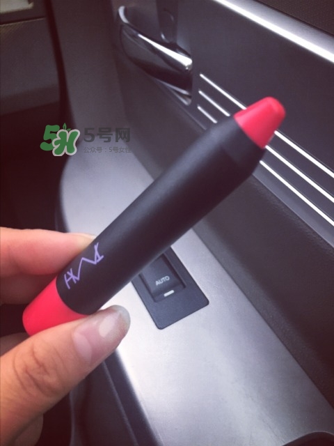 緞面口紅哪個好用？緞面口紅排行榜