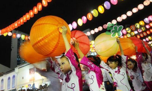 中秋節(jié)外國(guó)人怎么吃？外國(guó)人過(guò)中秋節(jié)嗎？