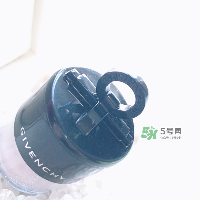 紀(jì)梵希蘑菇散粉色號怎么選？紀(jì)梵希蘑菇散粉色號試色