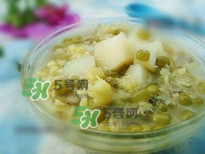 荸薺可以生吃嗎？女人吃荸薺有什么好處？