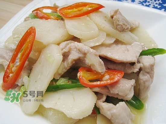 荸薺怎么煮好吃又有營養(yǎng)？荸薺怎么清洗干凈？