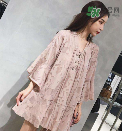 9月份可以穿裙子嗎？九月份還可以穿裙子嗎？