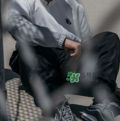 nikelab2017秋冬heritage復(fù)古運動服怎么樣？