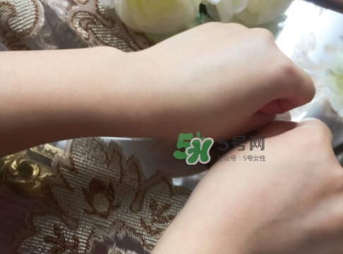 HR赫蓮娜小綠管眼霜怎么用？赫蓮娜小綠管使用方法