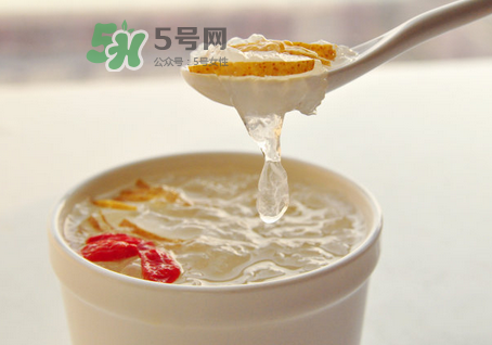 燕窩可以和桃膠一起燉嗎？燕窩燉桃膠的做法大全