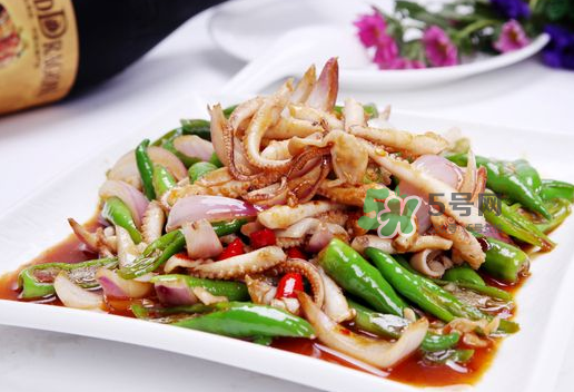 八爪魚不能和什么一起吃？八爪魚什么人不能吃？