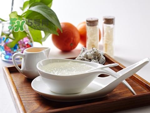 燕窩可以和桃膠一起燉嗎？燕窩燉桃膠的做法大全