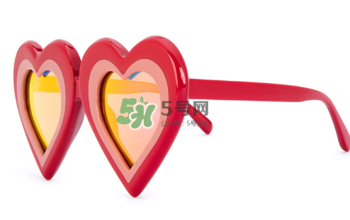 yazbukey墨鏡多少錢？yazbukey太陽鏡什么價(jià)位？