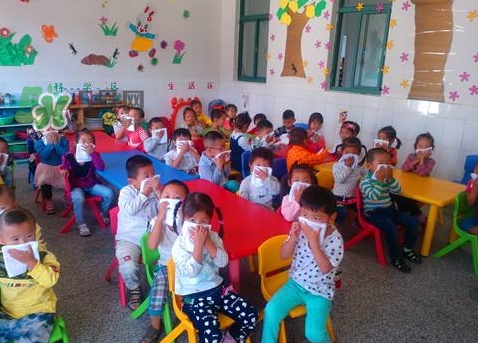第一次送孩子去幼兒園，你是哪種家長？
