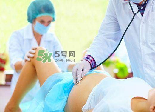 多胞胎順產(chǎn)怎么生？多胞胎剖腹產(chǎn)和單胎剖腹產(chǎn)的區(qū)別