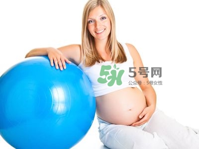 順產(chǎn)前做什么運動生得快？順產(chǎn)前吃什么有助分娩？