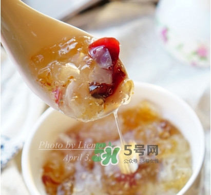 皂角米能和桂圓一起煮嗎？皂角米不能和什么一起吃