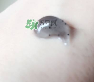 韓后茶蕊亮滑去角質素怎么樣？韓后茶蕊亮滑去角質素功效