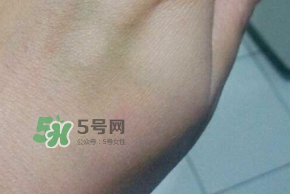 韓后茶蕊嫩白液怎么用？韓后茶蕊嫩白液用法