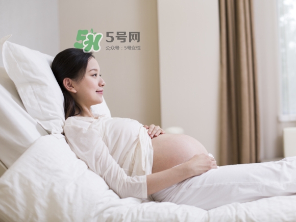 孕晚期要準(zhǔn)備什么東西？孕晚期要做七個(gè)準(zhǔn)備
