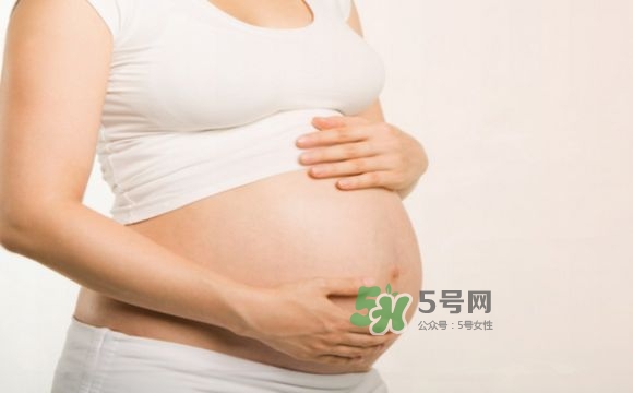 孕期尿頻什么時候開始？孕期尿頻特別嚴(yán)重