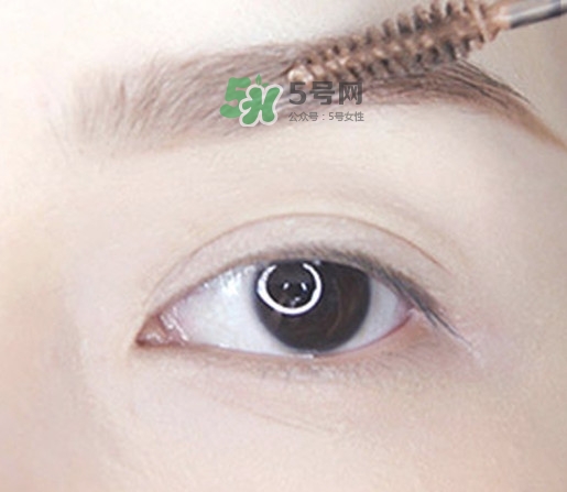煙熏妝怎么畫？煙熏妝的畫法步驟圖解