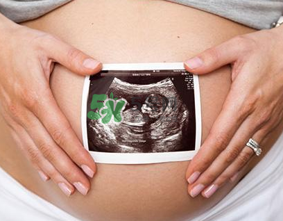 孕婦可以拔腋毛嗎？孕婦可以用脫毛膏脫腋毛嗎？