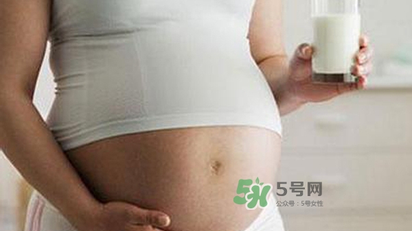 孕婦補(bǔ)鈣過(guò)量會(huì)有什么癥狀？孕婦補(bǔ)鈣過(guò)量有什么害處？