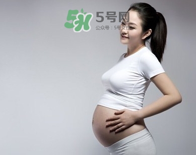 孕婦打噴嚏漏尿是什么原因？孕婦打噴嚏漏尿怎么辦？