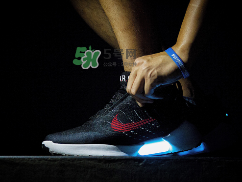nike hyperadapt 1.0怎么樣？耐克自動系鞋帶鞋開箱測評