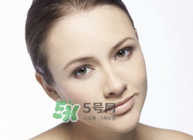 油性皮膚可以用橄欖油嗎？橄欖油擦臉有什么好處？