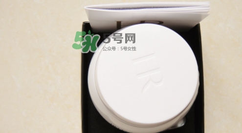 hr白繃帶面霜好用嗎？赫蓮娜白繃帶面霜怎么樣