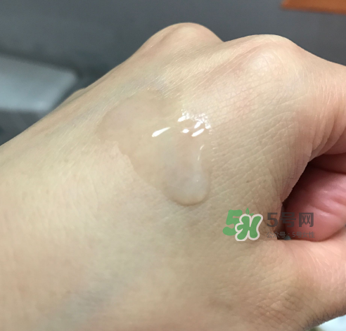 薇姿水光煥白精華水怎么樣？薇姿水光煥白精華水好用嗎？