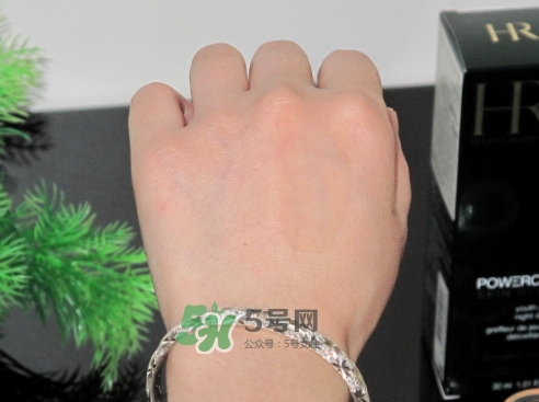 綠寶瓶和小棕瓶哪個好？綠寶瓶和小棕瓶對比