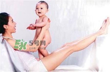 分娩后體重減多少正常？生完孩子后體重會下降多少？