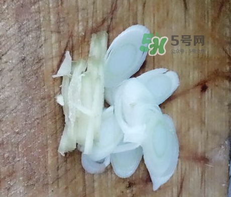蜂蛹怎么保存？蜂蛹怎么做好吃？