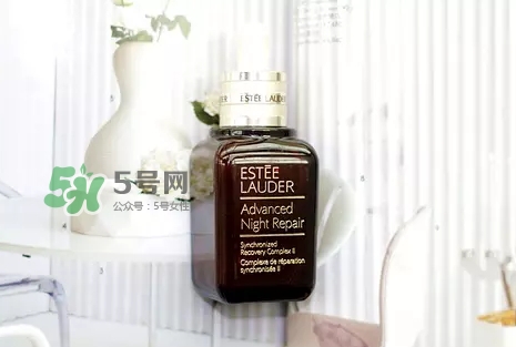 小黑瓶和小棕瓶可以一起用嗎？小棕瓶和小黑瓶哪個先用