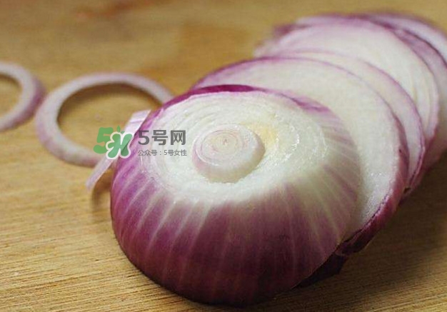 魷魚可以和洋蔥一起炒嗎？洋蔥能和魷魚一起吃嗎