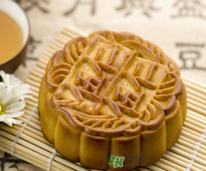 水果餡月餅真的是冬瓜做的嗎？冬瓜怎么做水果餡月餅？