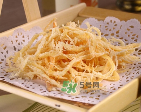魷魚絲一次吃多少合適？魷魚絲吃多了會怎么樣