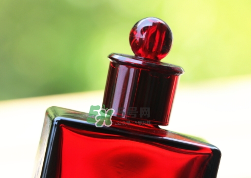資生堂紅水怎么用？資生堂紅水使用方法