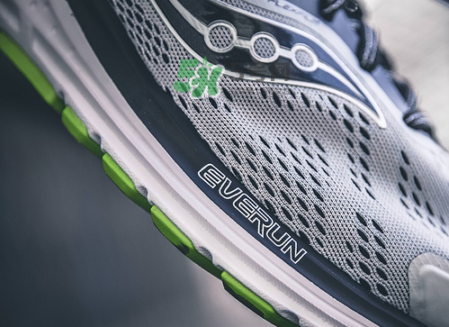 saucony ride 10怎么樣？索康尼ride 10跑鞋測評