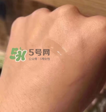 小燈泡和科顏氏淡斑精華哪個(gè)好？sk2小燈泡和淡斑精華對(duì)比