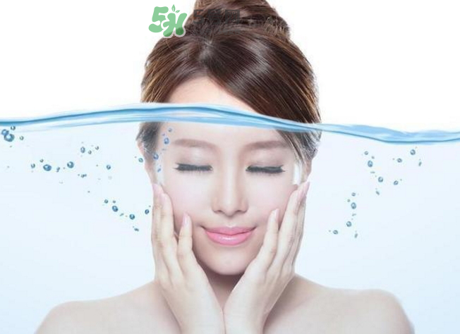 皮膚為什么要補(bǔ)水？皮膚補(bǔ)水最有效的方法