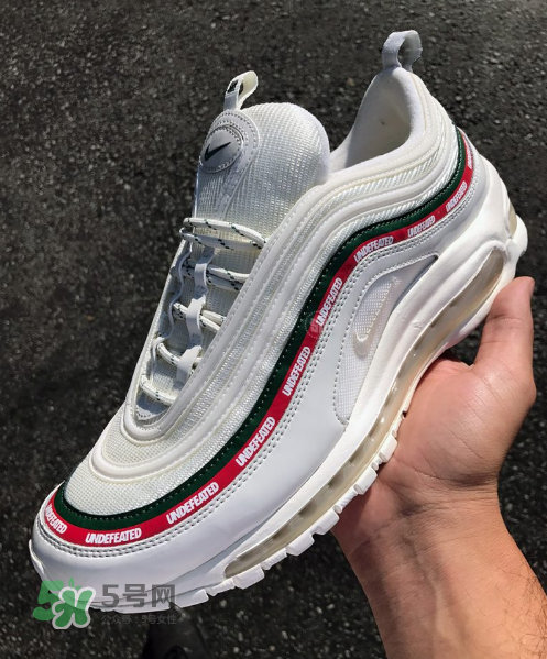 undefeated與nike air max 97聯(lián)名白色款什么時候發(fā)售_實物怎么樣？