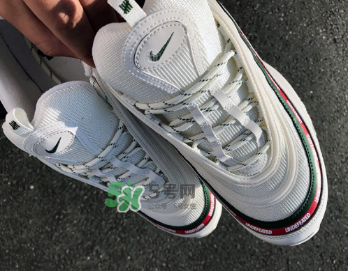 undefeated與nike air max 97聯(lián)名白色款什么時候發(fā)售_實物怎么樣？