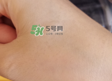 資生堂紅妍肌活精華露怎么用？資生堂紅妍精華使用方法