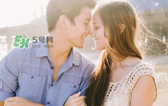 如何拒絕男友的婚前同居要求？婚前同居有哪些弊端