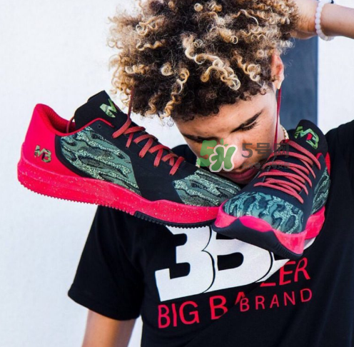 球哥品牌bbb lamelo ball首款個(gè)人簽名球鞋mb1多少錢？